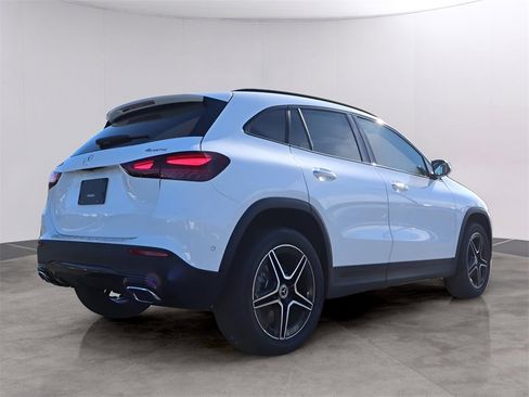 New 2026 Mercedes-Benz GLA 250 4MATIC image 7