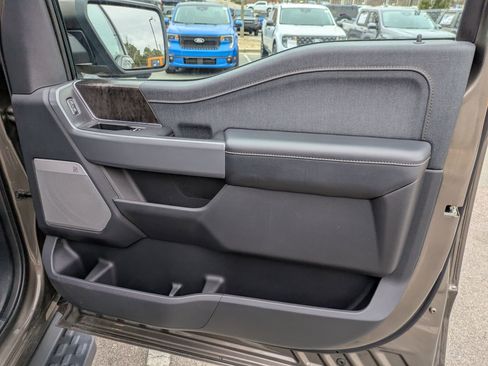 Certified 2023 Ford F150 Lightning Lariat w/ Equipment Group 511A High image 44