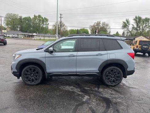 Used 2023 Honda Passport EX-L image 4