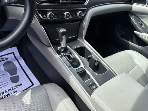 Used 2019 Honda Accord EX-L image 19