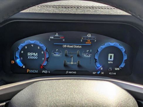 New 2025 Ford Bronco Badlands image 11