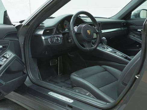 Used 2014 Porsche 911 Carrera 4S image 48