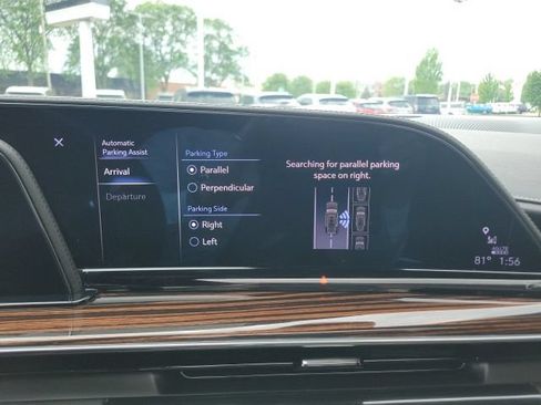 Used 2023 Cadillac Escalade Premium Luxury AWD/4WD image 40