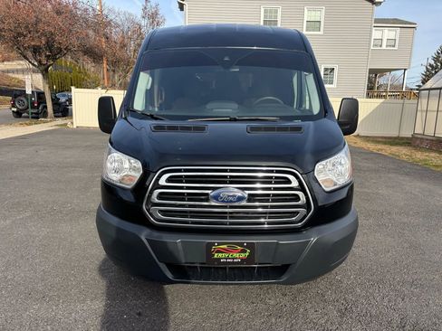 Used 2019 Ford Transit 350 XLT image 12