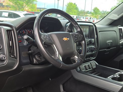 Used 2018 Chevrolet Silverado 1500 LT w/ All Star Edition AWD/4WD image 16