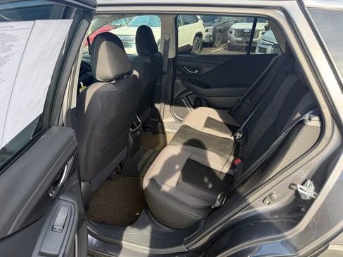 Certified 2025 Subaru Outback Premium AWD/4WD image 9