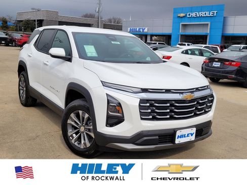 New 2026 Chevrolet Equinox LT w/ Convenience Package II image 1