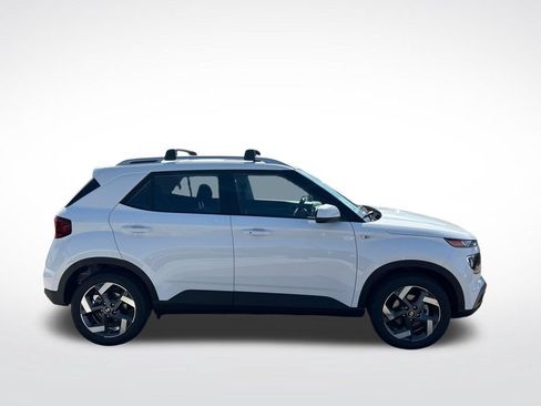 New 2026 Hyundai Venue SEL FWD image 7