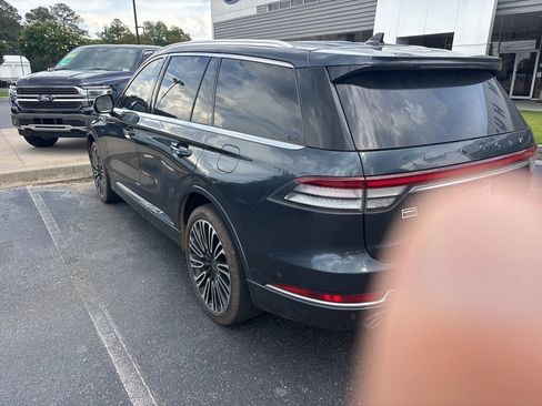 Used 2021 Lincoln Aviator Black Label w/ Dynamic Handling Package AWD/4WD image 2