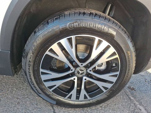 Used 2026 Mercedes-Benz GLA 250 4MATIC image 7