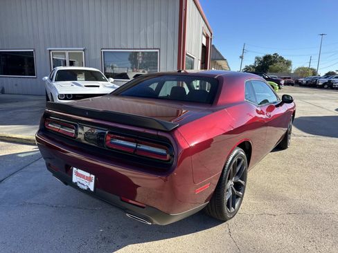 Certified 2022 Dodge Challenger SXT w/ Blacktop Package image 7