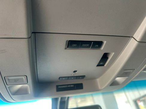 Used 2018 Chevrolet Silverado 1500 LTZ w/ LTZ Plus Package AWD/4WD image 26