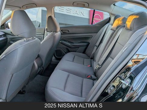 Certified 2025 Nissan Altima 2.5 S image 16