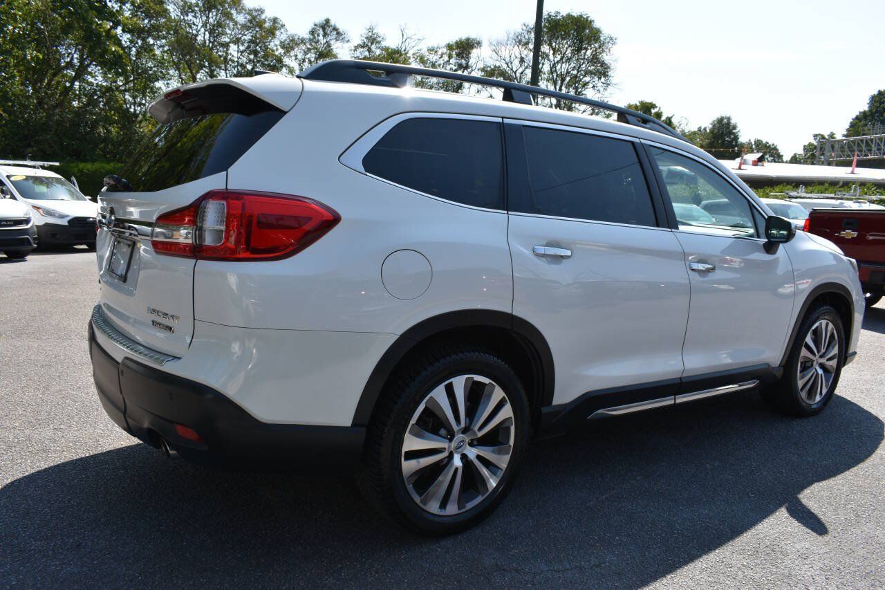 Used 2019 Subaru Ascent Touring AWD/4WD image 3