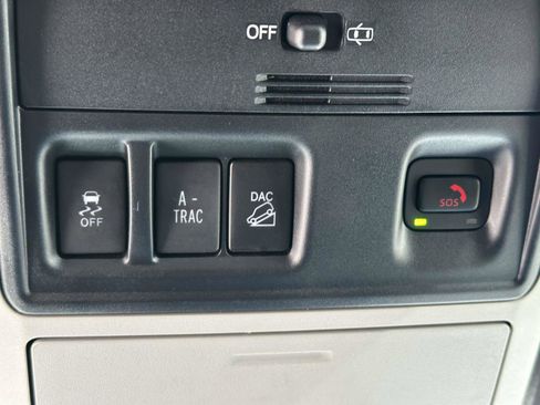 Certified 2024 Toyota 4Runner SR5 image 33