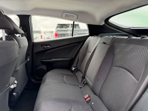 Used 2021 Toyota Prius Prime LE image 6