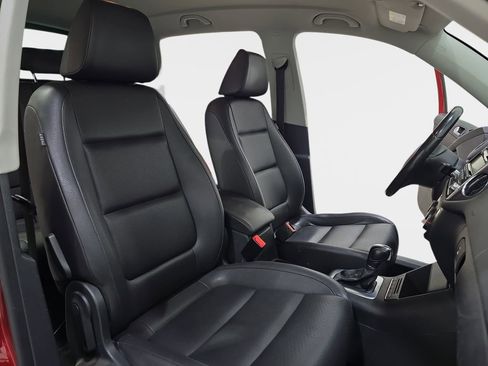 Used 2014 Volkswagen Tiguan SE AWD/4WD image 12