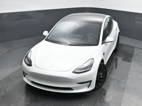 Used 2023 Tesla Model 3 Performance image 41