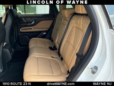 Certified 2022 Lincoln Corsair Reserve w/ Equipment Group 201A AWD/4WD image 23