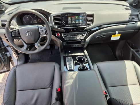 New 2026 Honda Ridgeline Black Edition image 15