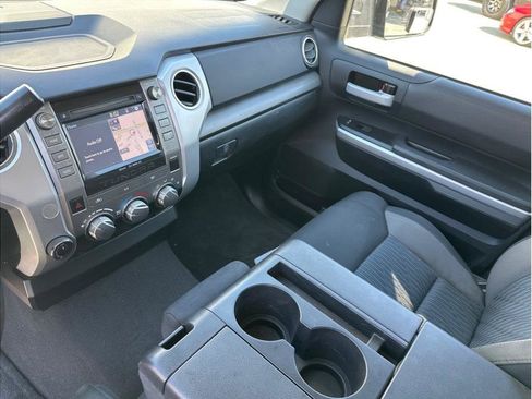 Used 2014 Toyota Tundra SR5 image 18