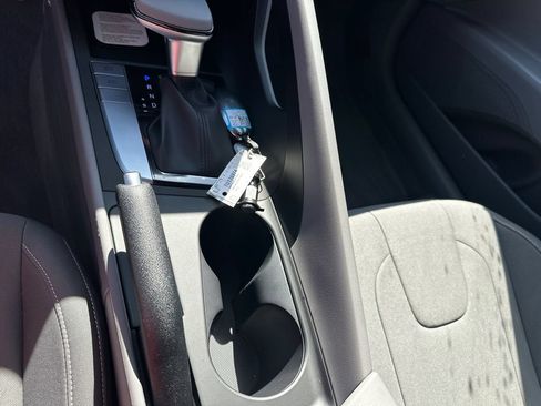 New 2026 Hyundai Elantra Sport FWD image 33