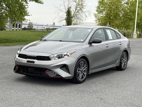 Used 2023 Kia Forte GT-Line w/ GT-Line Premium Package FWD image 28
