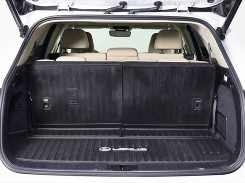 Certified 2022 Lexus RX 350L FWD w/ Premium Package image 15