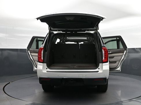 Used 2021 GMC Yukon SLT w/ SLT Luxury Plus Package RWD image 54