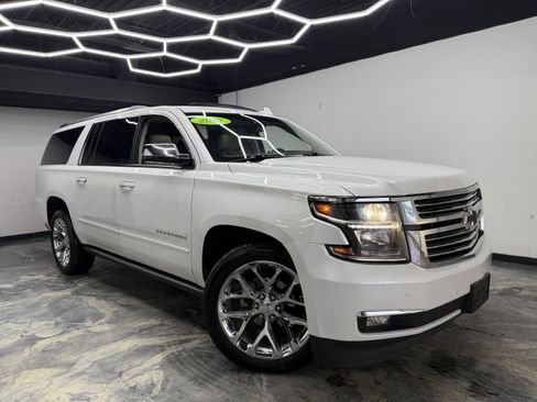 Used 2017 Chevrolet Suburban Premier image 6