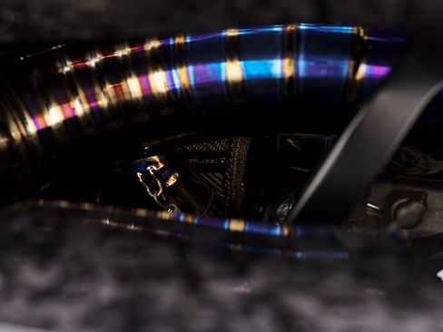 Used 2018 Lamborghini Huracan Performante image 39