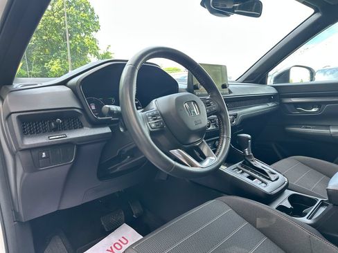 Used 2023 Honda CR-V Sport image 11