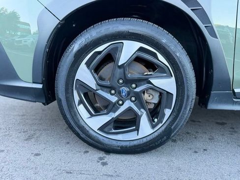 Used 2024 Subaru Crosstrek 2.5i Limited AWD/4WD image 31