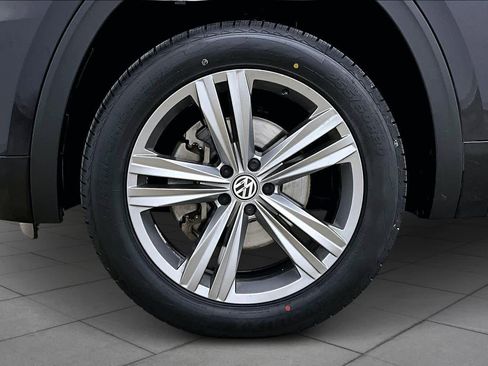 Used 2019 Volkswagen Atlas SE AWD/4WD image 11