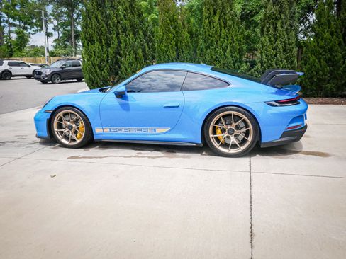 Used 2022 Porsche 911 GT3 RWD image 7