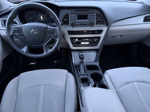 Used 2015 Hyundai Sonata SE FWD image 18