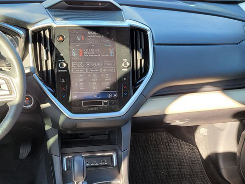 Used 2024 Subaru Ascent Limited image 12