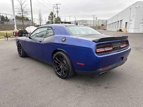 Used 2018 Dodge Challenger T/A image 7