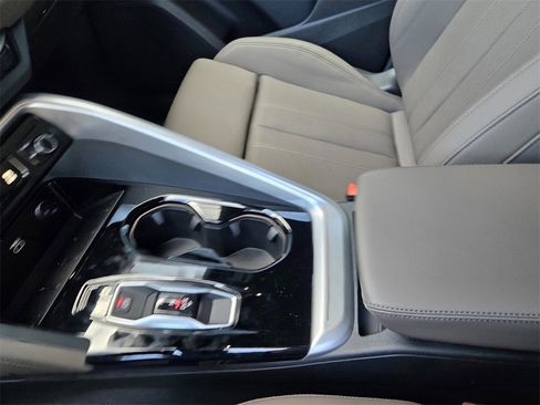 New 2025 Audi Q5 Premium Plus image 24