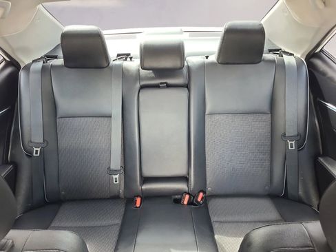 Used 2015 Toyota Corolla S image 18