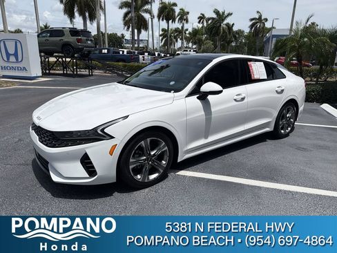Used 2023 Kia K5 EX w/ EX Premium Package FWD image 4
