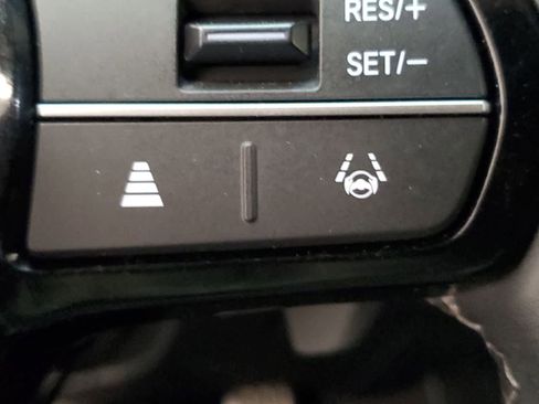 Certified 2025 Honda Civic Sport image 31