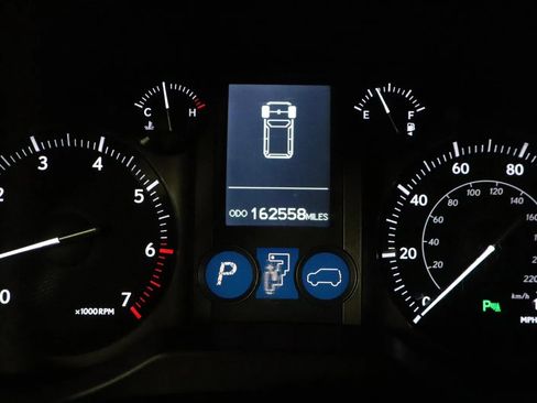 Used 2013 Lexus GX 460 w/ Comfort Plus Pkg image 30