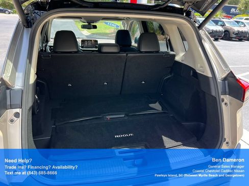 Used 2021 Nissan Rogue SL w/ Premium Package FWD image 19