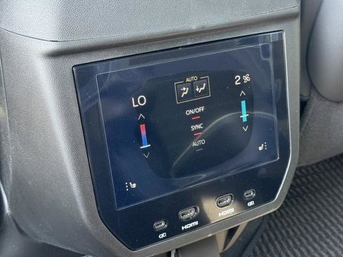 New 2026 GMC Yukon XL Denali Ultimate image 33