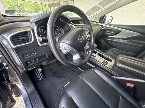Used 2018 Nissan Murano SL w/ Cargo Package FWD image 10