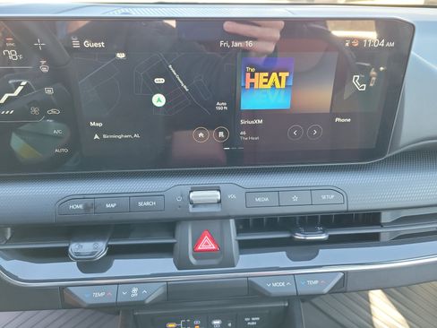 New 2025 Kia K4 GT-Line Turbo image 9