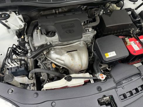 Used 2017 Toyota Camry SE FWD image 49