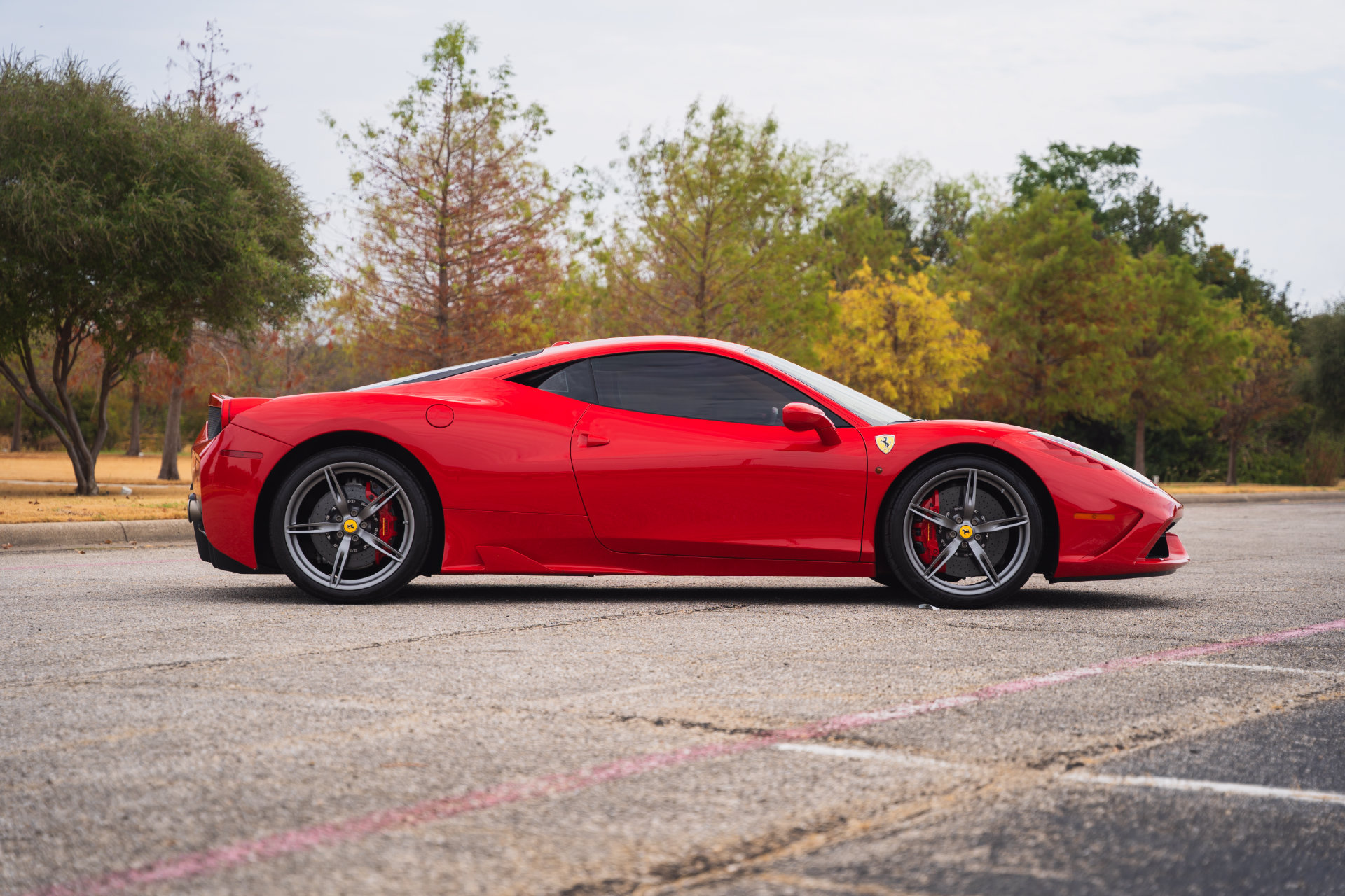 Used 2014 Ferrari 458 Speciale Coupe RWD image 39