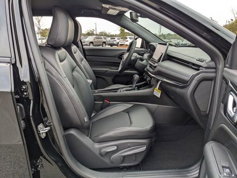 New 2026 Jeep Compass Latitude image 46